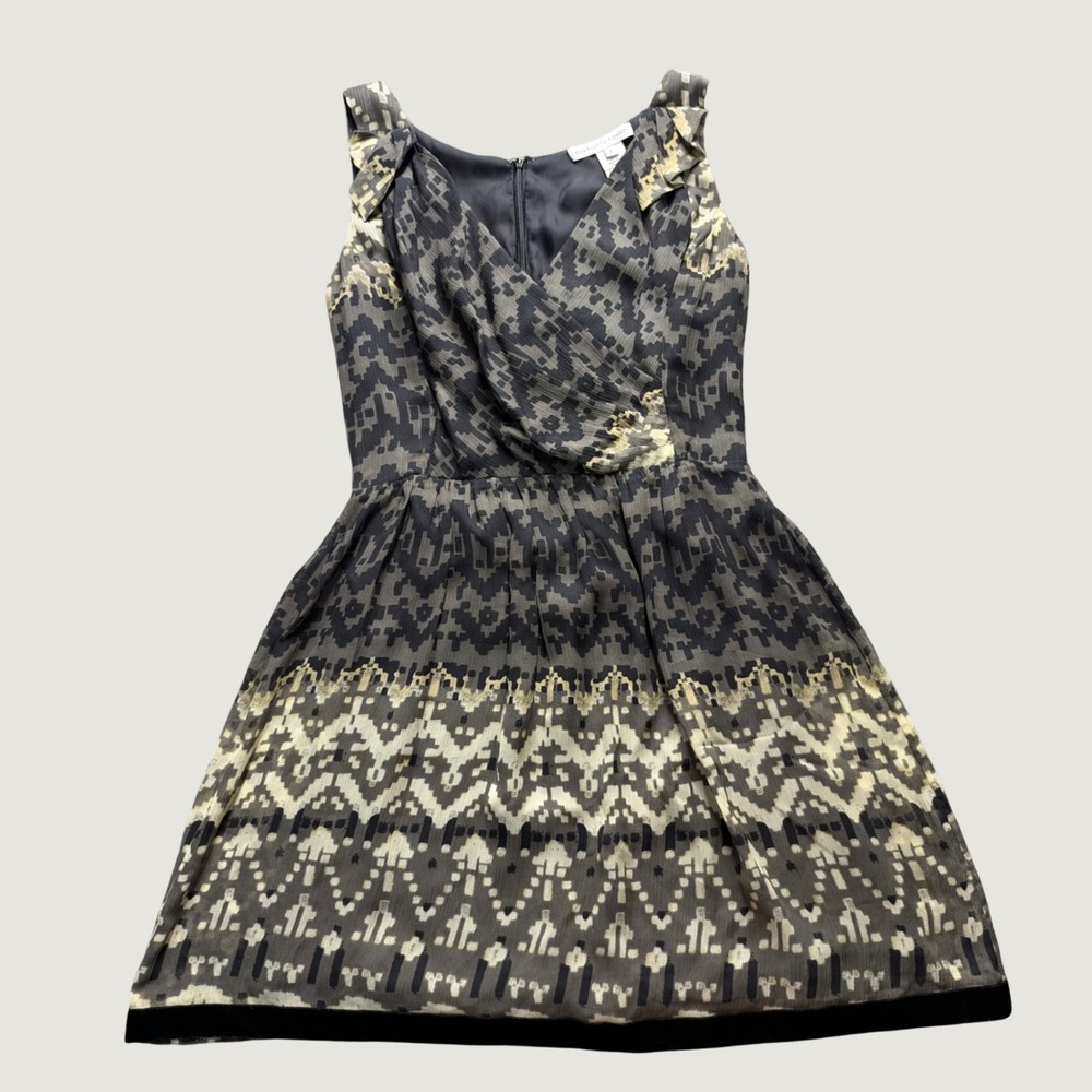 Charlotte Ronson Silk Ikat Print Dress 4 Sleeveless V-Neck Fit & Flare Grey Gold